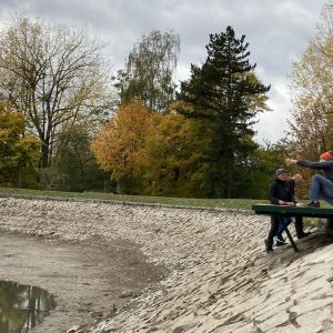 ZAČÍNÁ VÝSTAVBA NOVÉHO WAKEPARKU V PŘÍBRAMI V AREÁLU NOVÉHO RYBNÍKA.